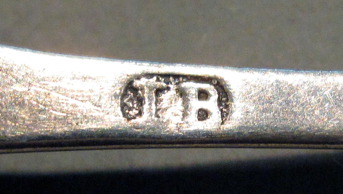1998.0004.1366 Silver Spoon mark