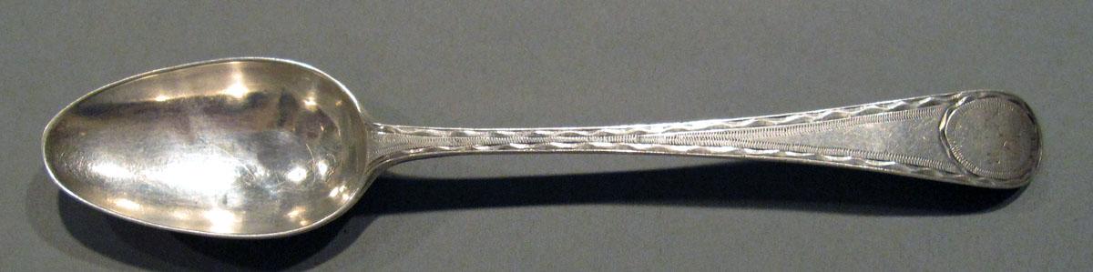 1998.0004.1367.006 Silver Spoon upper surface
