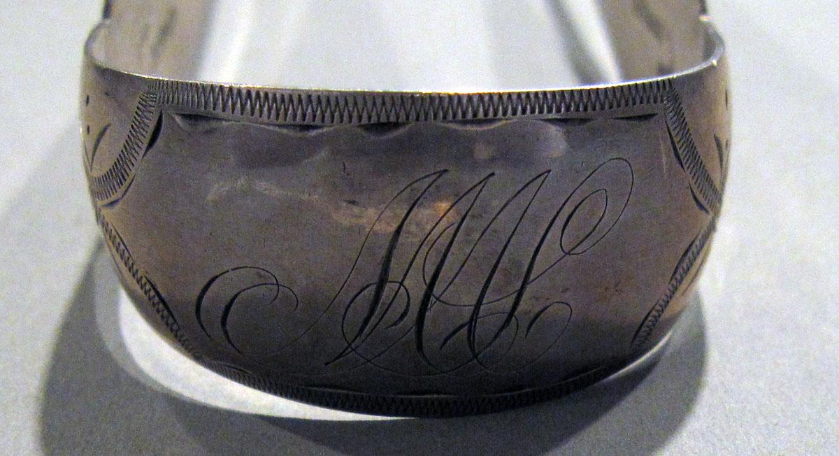 1998.0004.1369 Silver Tongs engraving