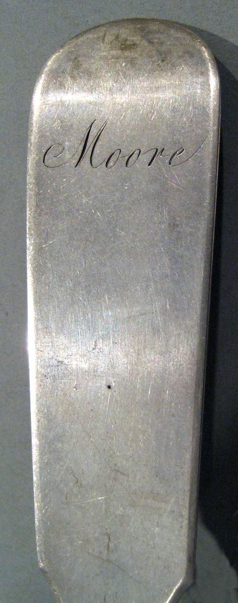 1998.0004.1370 Silver Spoon engraving