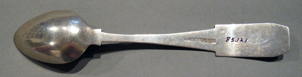 1998.0004.1374 Silver Spoon underside