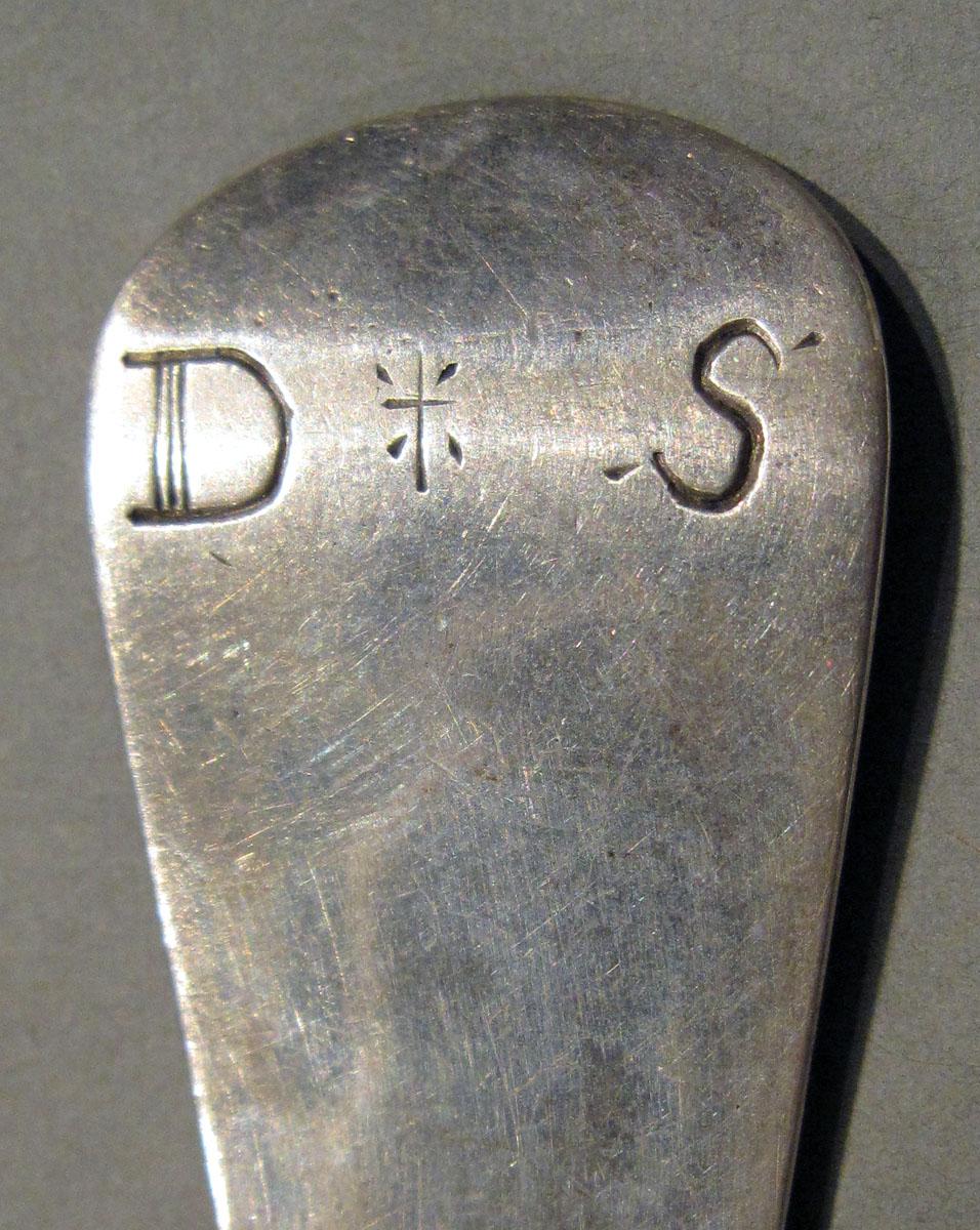 1998.0004.1382 Silver Spoon engraving