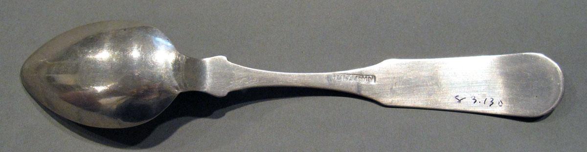 1998.0004.1383.004 Silver Spoon underside