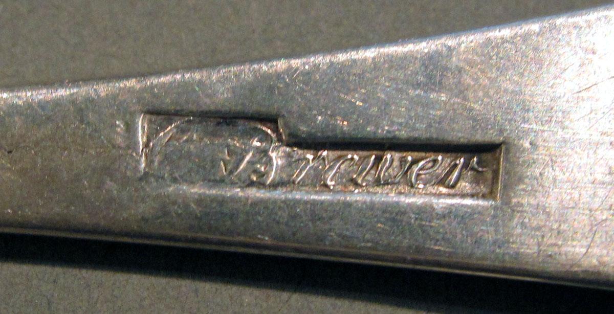 1998.0004.1384 Silver Spoon mark
