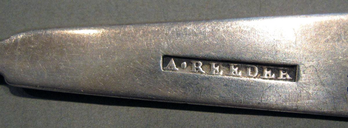 1998.0004.1385 Silver Spoon mark