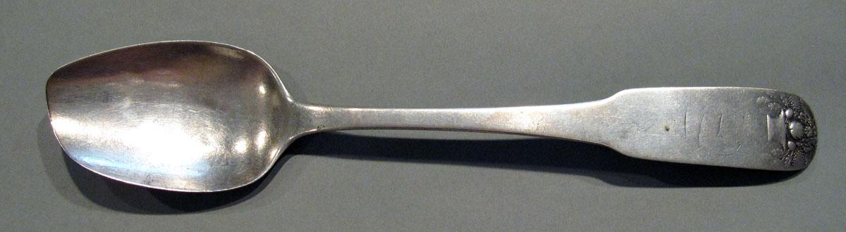 1998.0004.1386 Silver Spoon upper surface