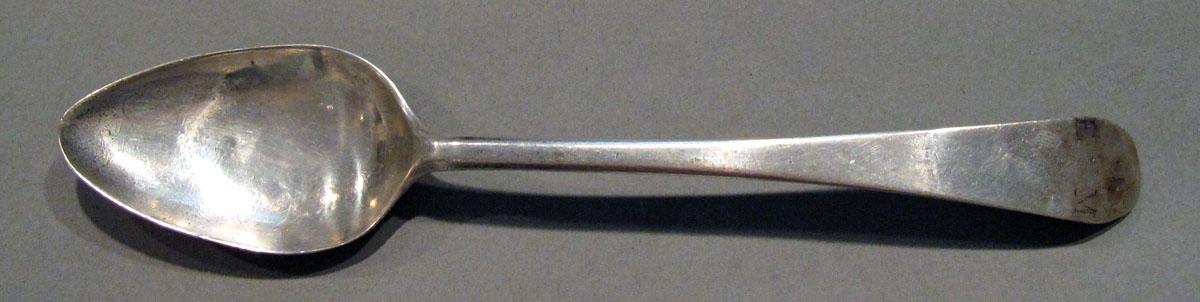 1998.0004.1389 Silver Spoon upper surface