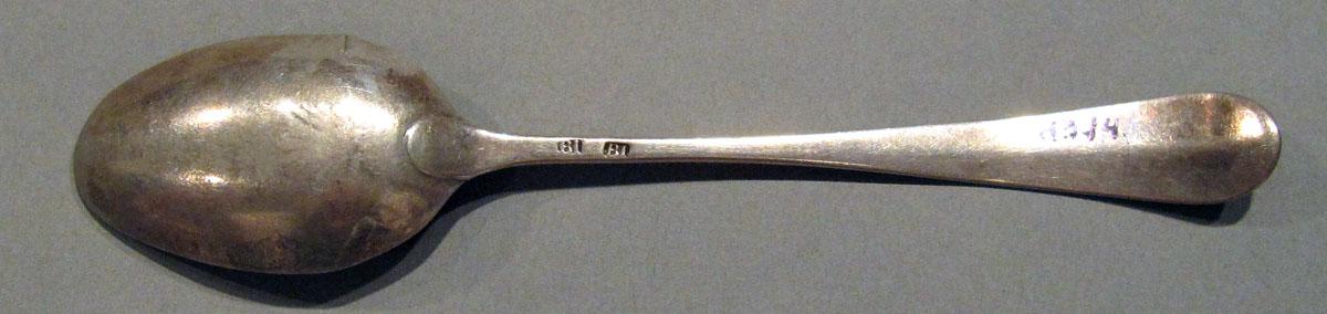 1998.0004.1394 Silver Spoon underside