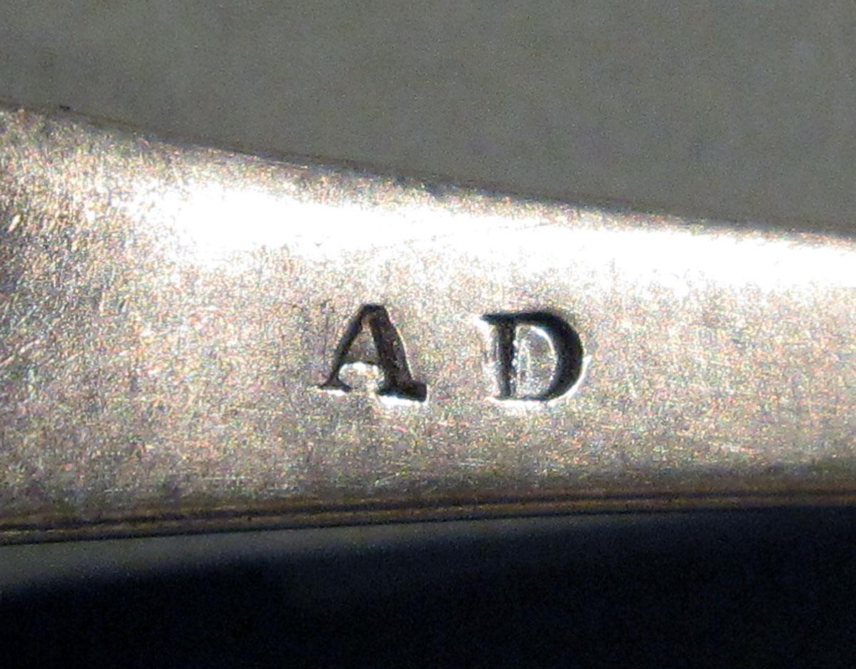 1998.0004.1396.002 Siver Spoon mark