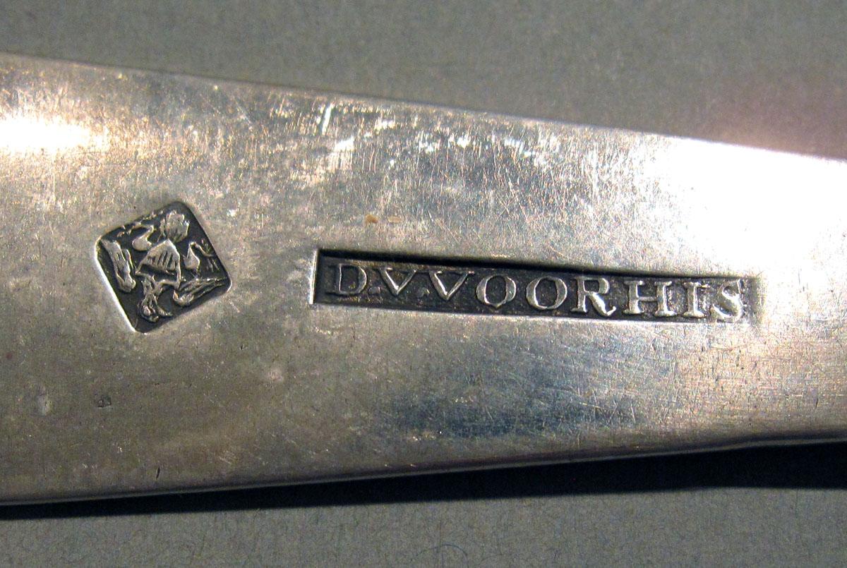 1998.0004.1398.004 Siver Spoon mark