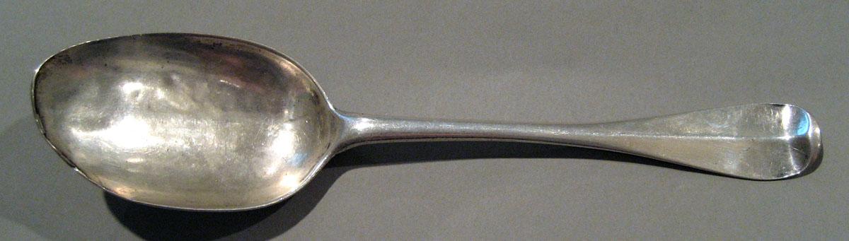 1998.0004.1408 Silver Spoon upper surface