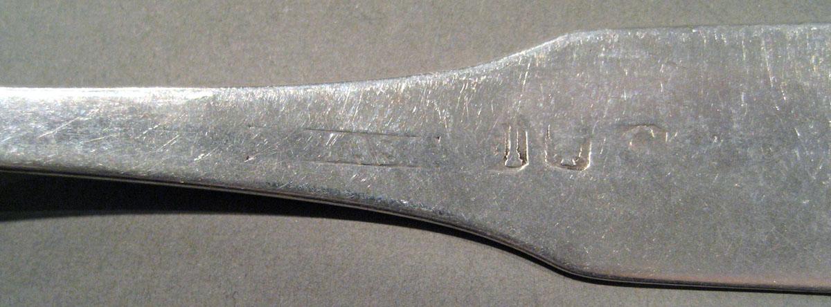 1998.0004.1413 Silver Spoon mark