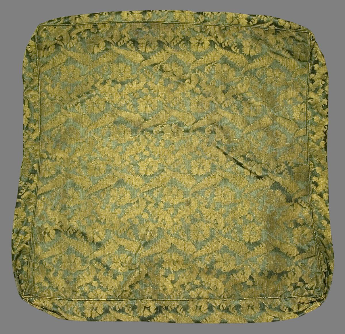 1984.0629 B Slip Cover