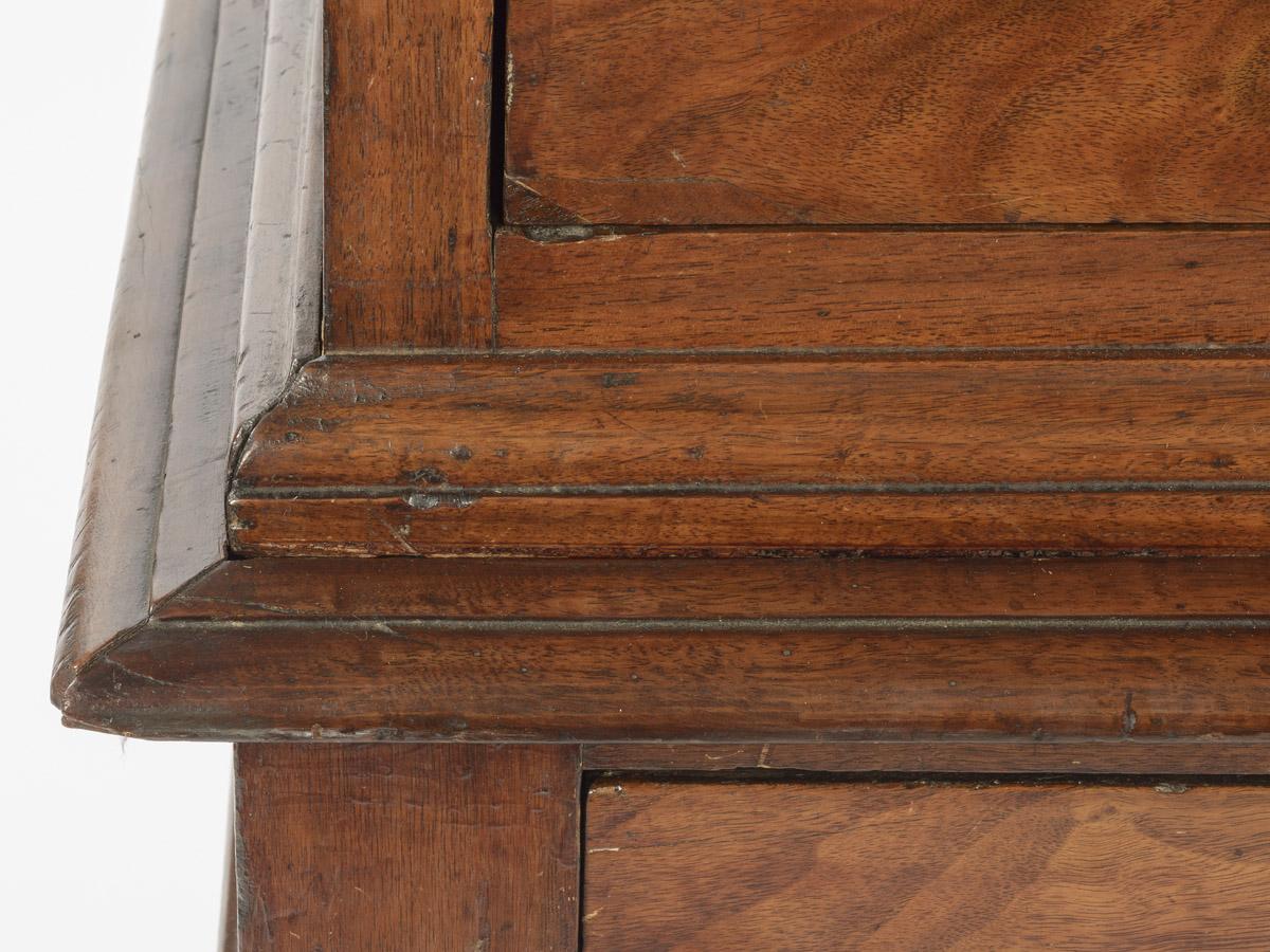 1958.0559 Chest of drawers, detail 7