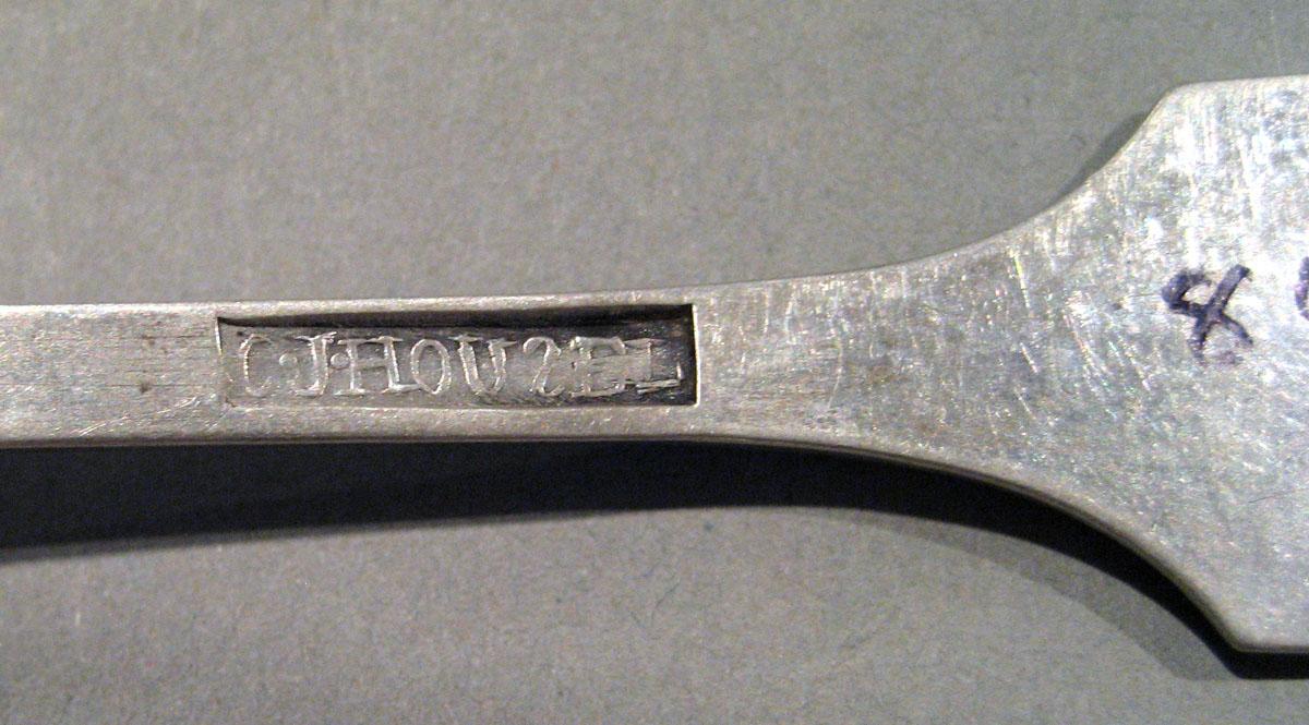 1998.0004.1423.002 Silver Spoon mark