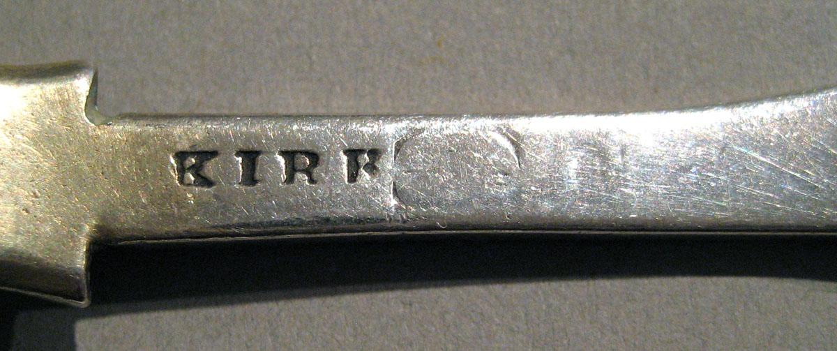 1998.0004.1424 Silver Spoon mark