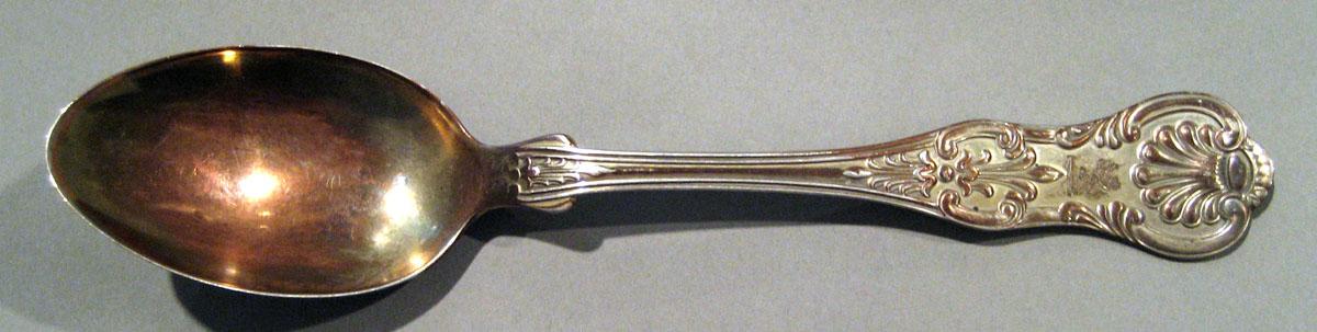 1998.0004.1425 Silver Spoon upper surface