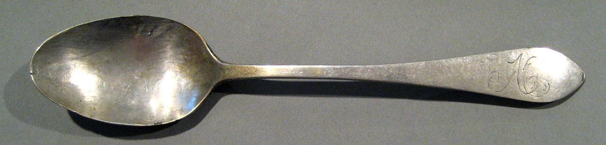 1998.0004.1426 Silver Spoon upper surface