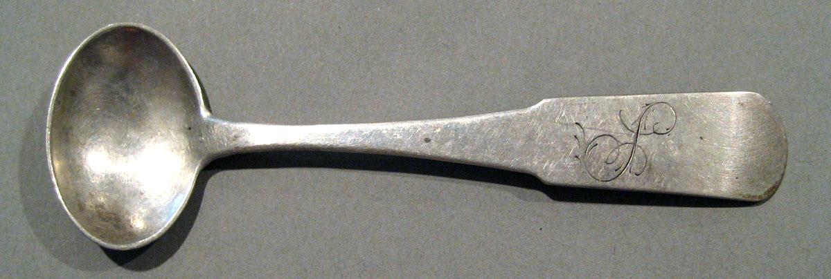1998.0004.1428 Silver Spoon upper surface