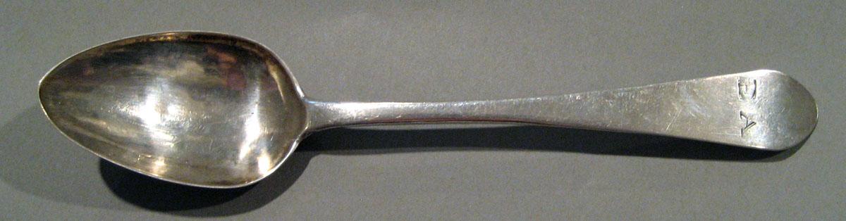 1998.0004.1435.001 Silver Spoon upper surface