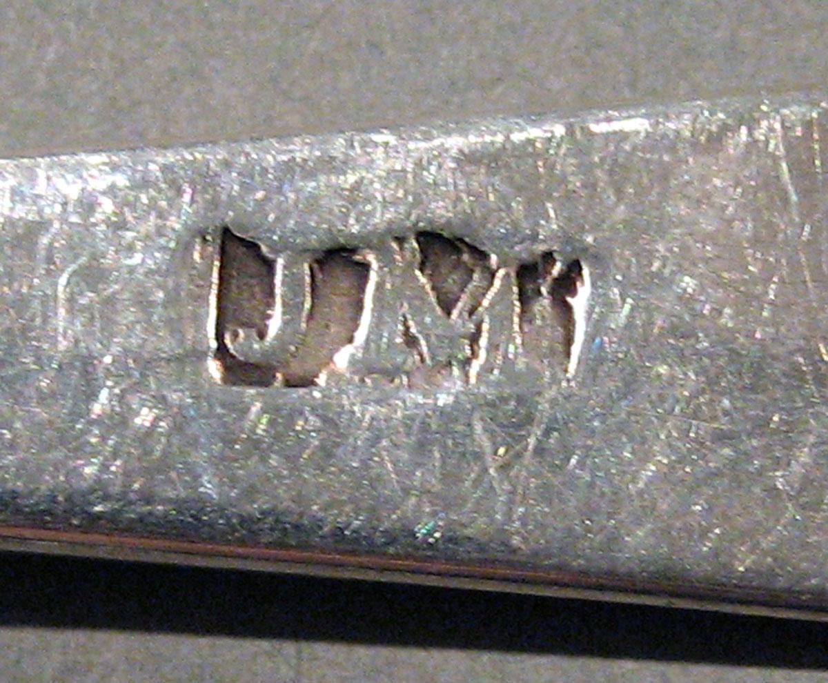 1998.0004.1435.001 Silver Spoon mark