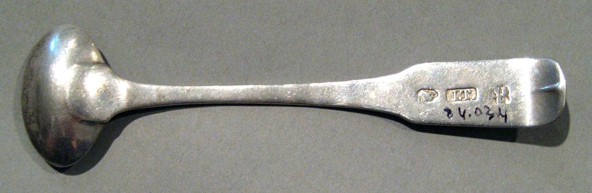 1998.0004.1436.001 Silver Spoon underside