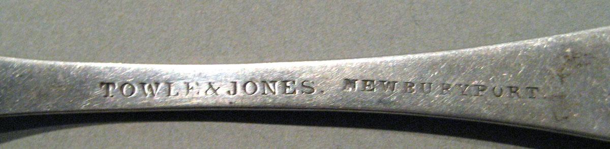 1998.0004.1442 Silver Spoon mark