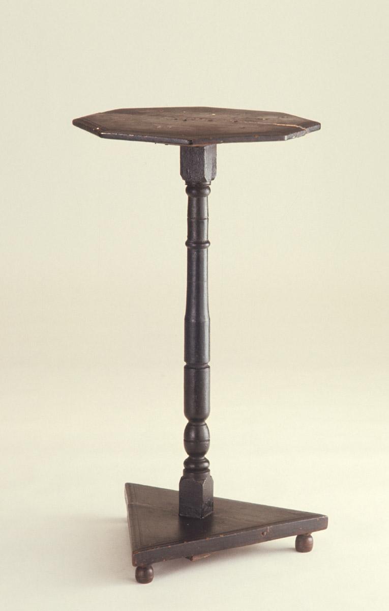 1958.0564 Candlestand