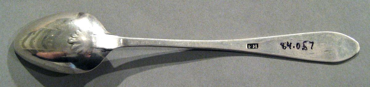 1998.0004.1458 Silver Spoon underside
