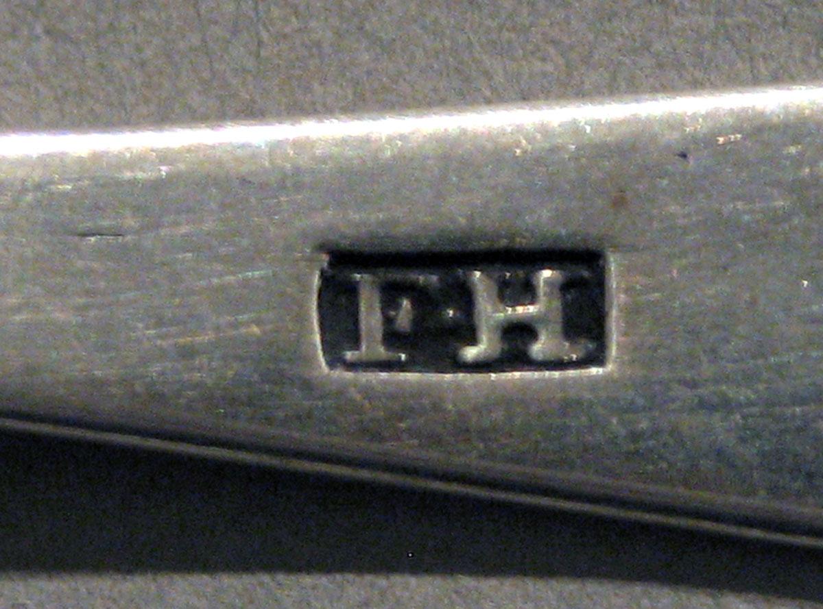 1998.0004.1458 Silver Spoon mark