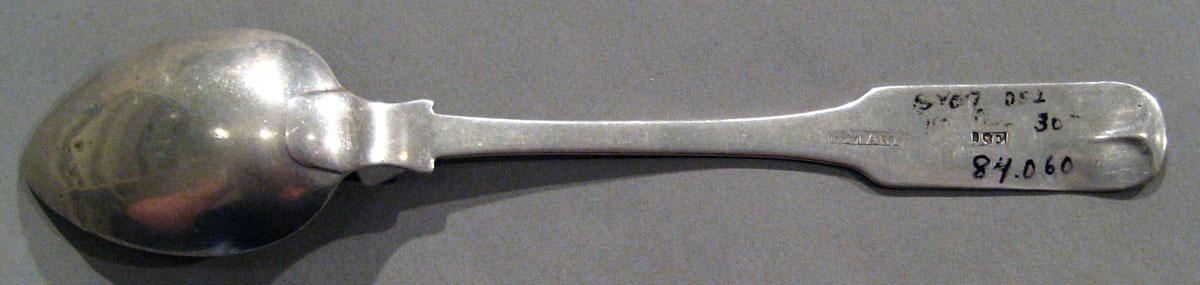 1998.0004.1461 Silver Spoon underside