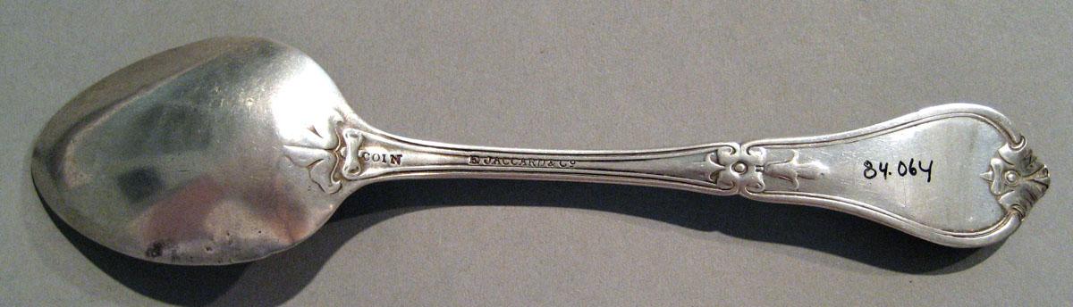 1998.0004.1465.005 Silver Spoon underside