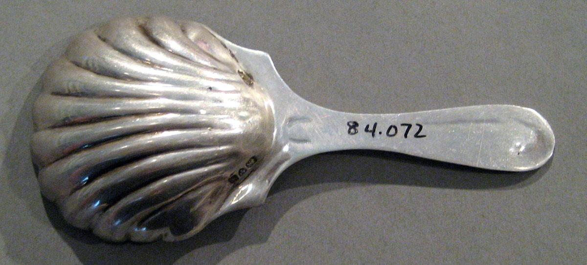 1998.0004.1473 Silver Spoon underside