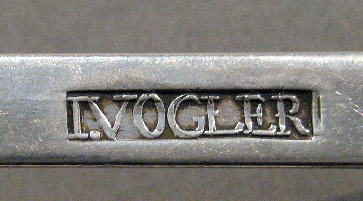 1998.0004.1478 Silver Spoon mark