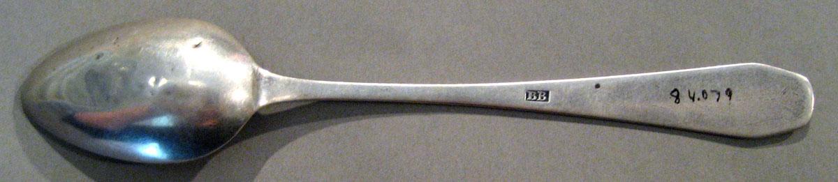 1998.0004.1480 Silver Spoon underside