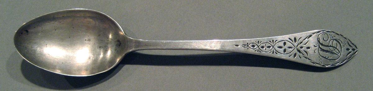 1998.0004.1492 Silver Spoon upper surface