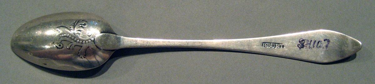 1998.0004.1498.002 Silver Spoon underside