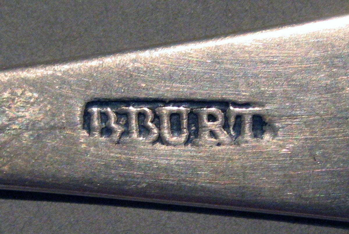 1998.0004.1498.002 Silver Spoon mark