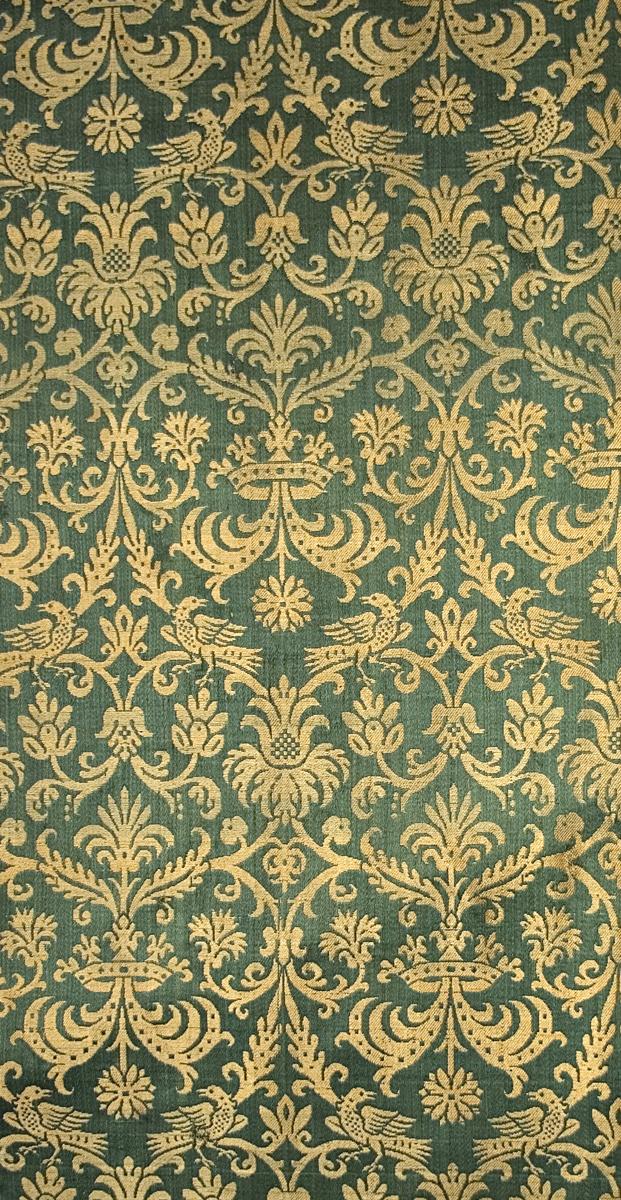 1952.0353.001 A Window Hanging, Side Curtain, Pattern Repeat