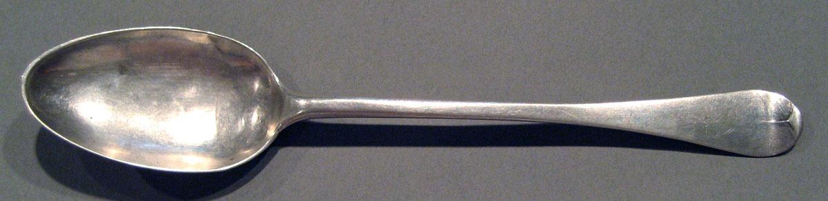 1998.0004.1509 Silver Spoon upper surface
