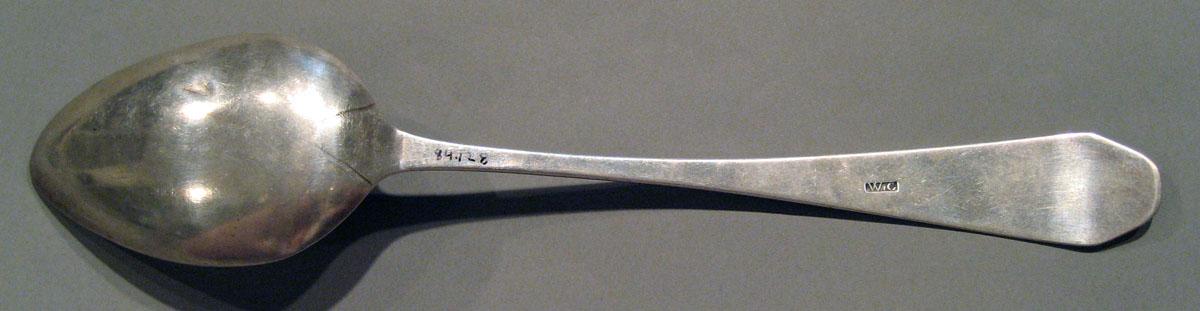 1998.0004.1517.001 Silver Spoon underside