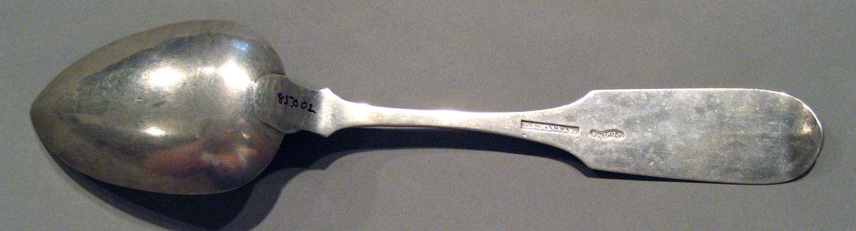 1998.0004.1524 Silver Spoon underside