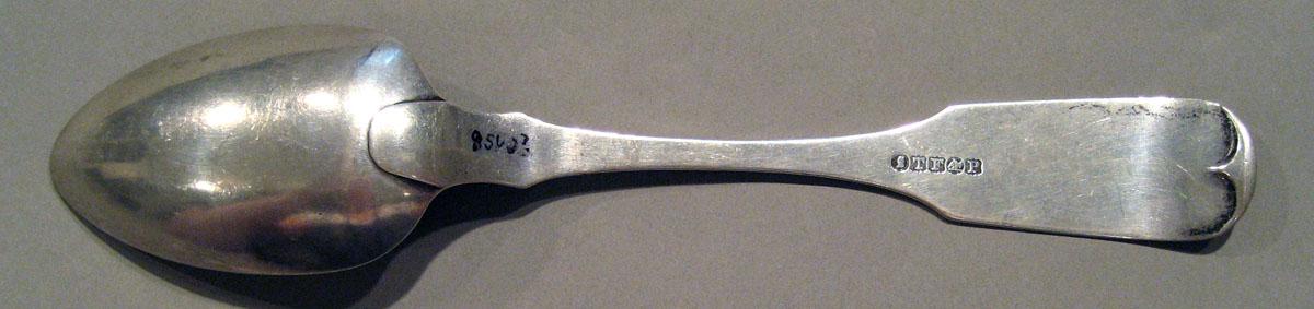 1998.0004.1525 Silver Spoon underside