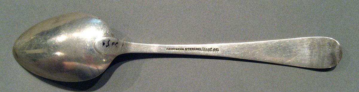 1998.0004.1526 Silver Spoon underside