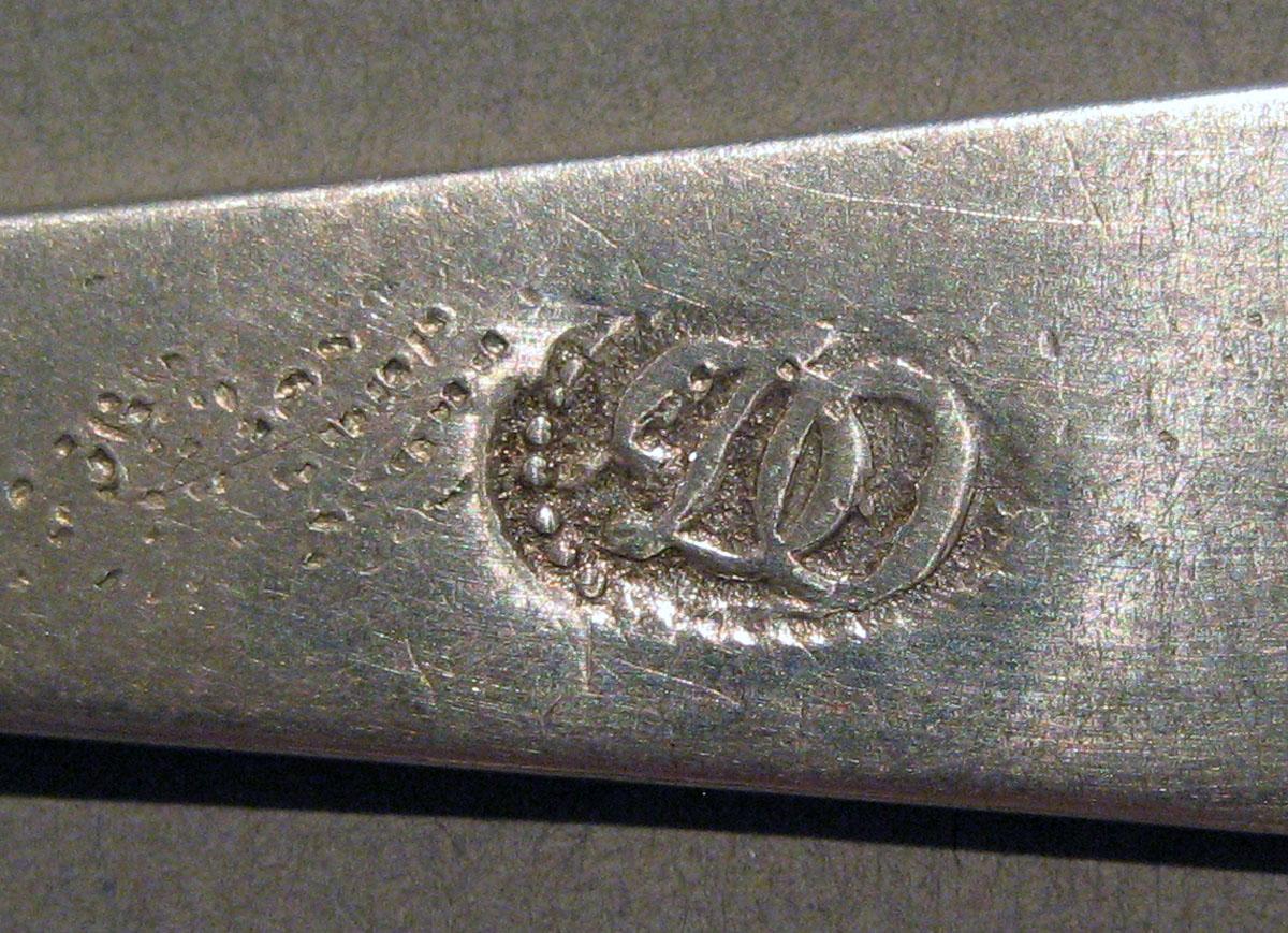 1998.0004.1528.003 Silver Spoon mark