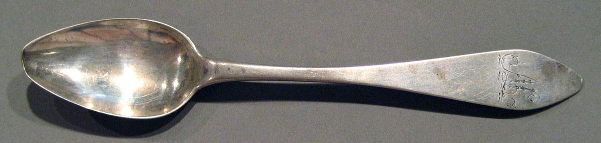 1998.0004.1536.003 Silver Spoon upper surface
