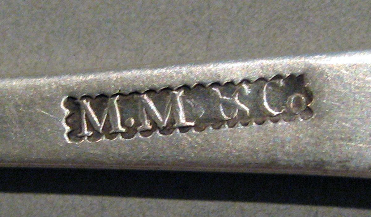 1998.0004.1537.004 Silver Spoon mark