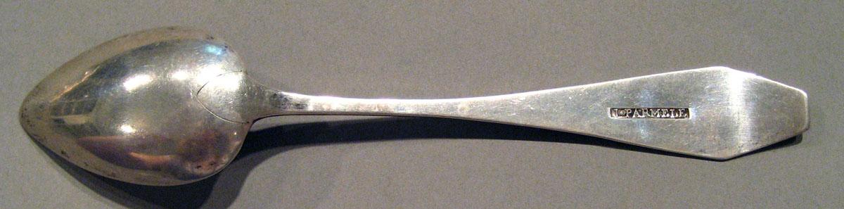 1998.0004.1547.003 Silver Spoon underside