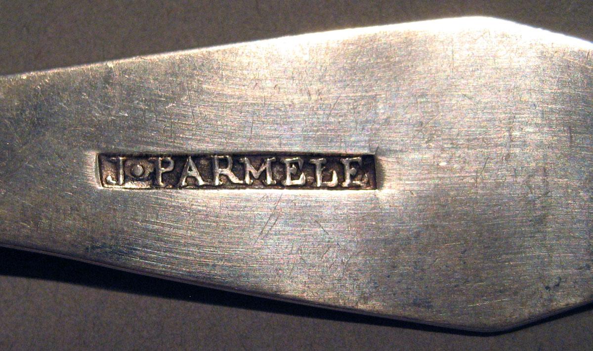 1998.0004.1547.003 Silver Spoon mark