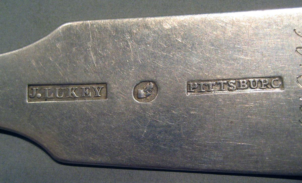 1998.0004.1548 Silver Spoon mark